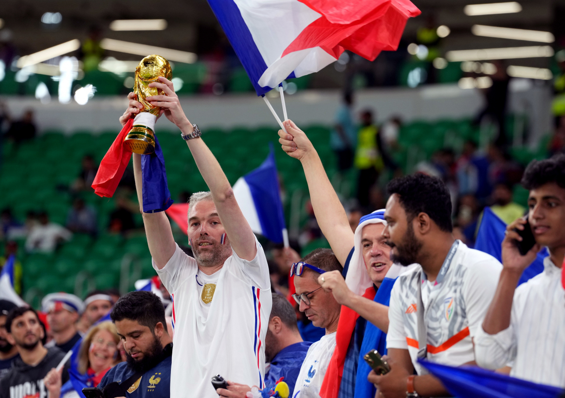 开元体育官方网站-俄罗斯篮球联赛决赛：莫斯科中心队夺得冠军(俄罗斯篮球联赛决赛莫斯科中心队夺得冠军了吗)